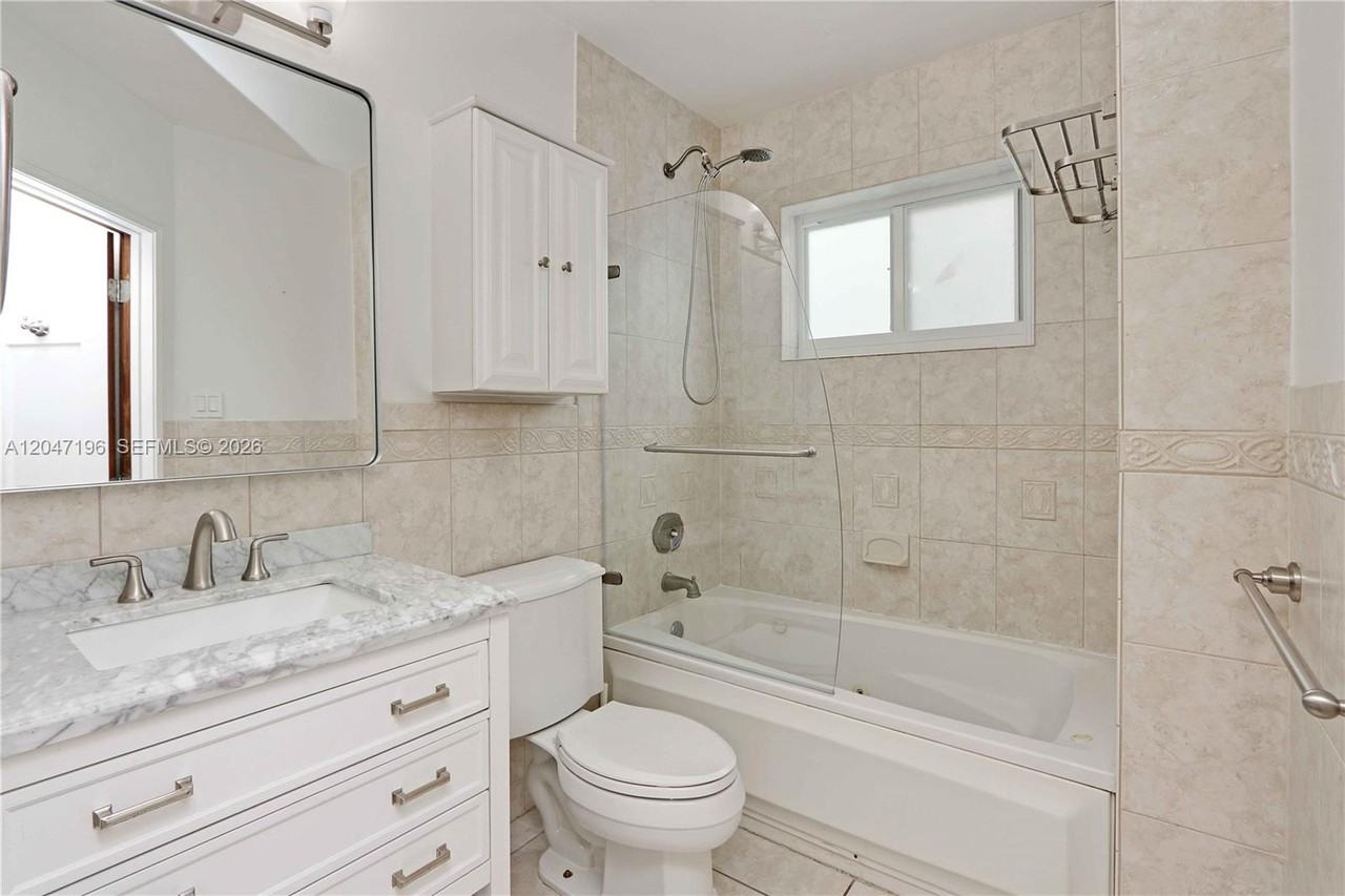 22 Camilo Ave - Photo 4 of 8