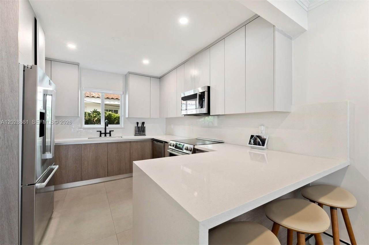45 Palermo Ave - Photo 7 of 8