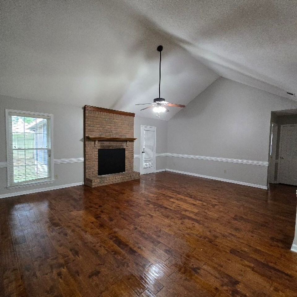 3015 Milkyway Dr - Photo 2 of 50