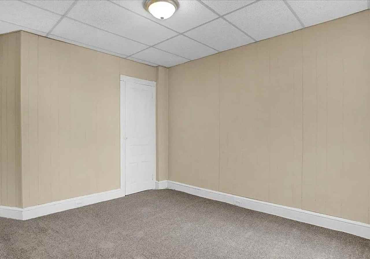507 Chestnut St - Photo 7 of 13