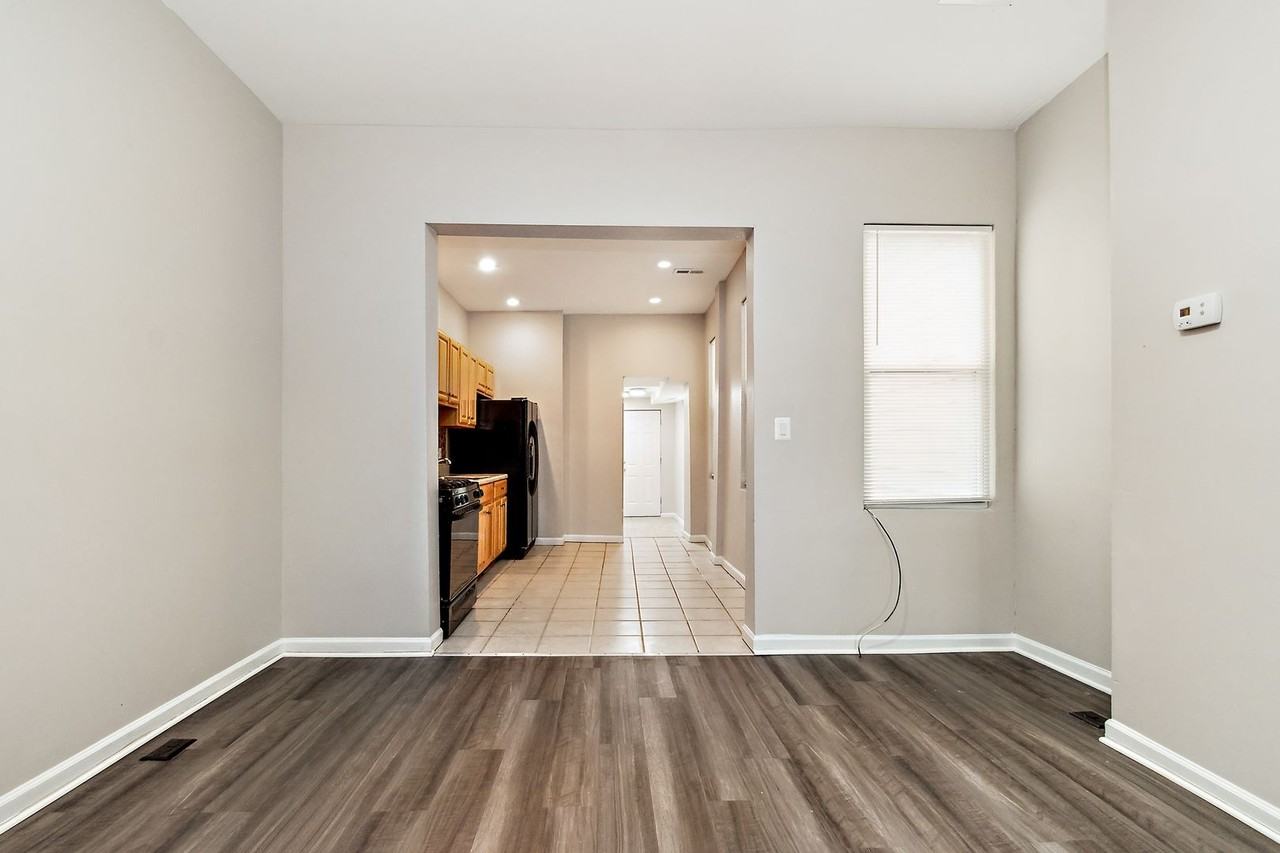 1418 N Eden St - Photo 6 of 30