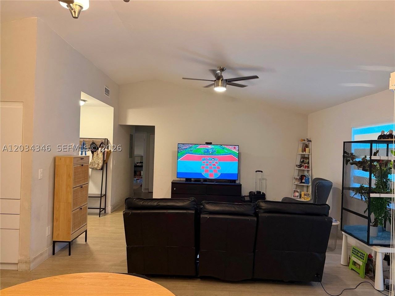 11727 Nw 12th St - Photo 2 of 30