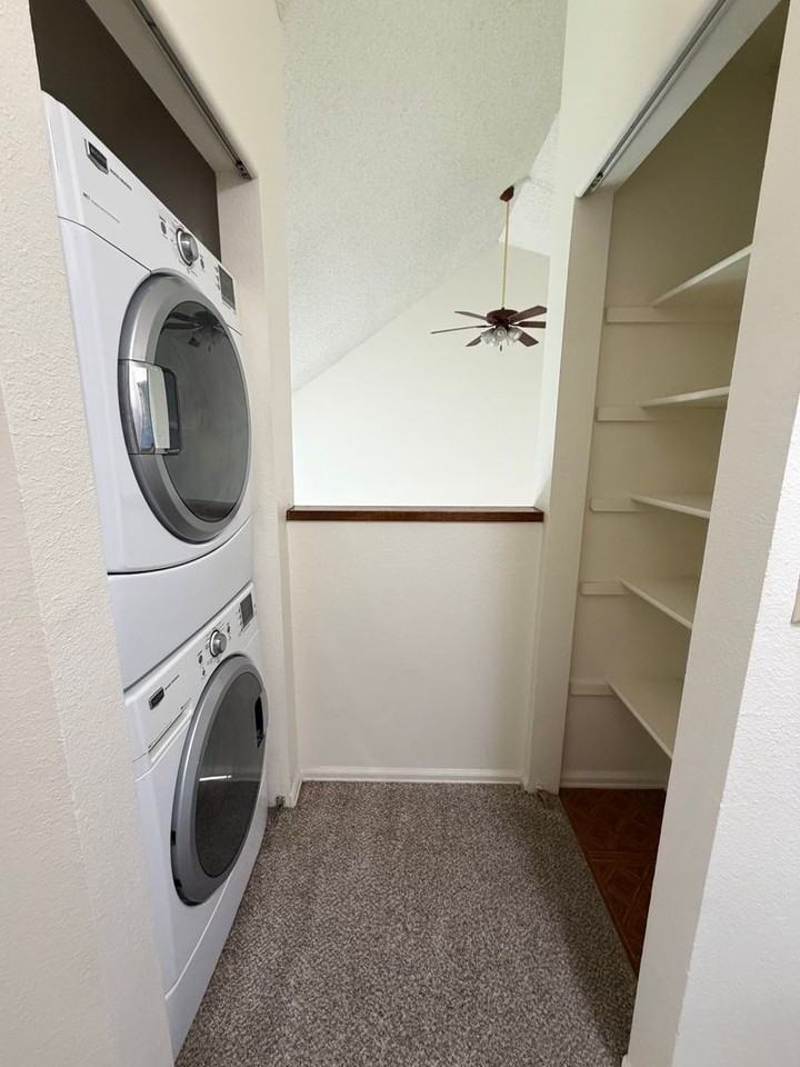 830 London Green Way - Photo 4 of 10