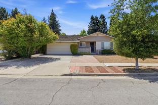 1571 Finch Way - Photo 1 of 1