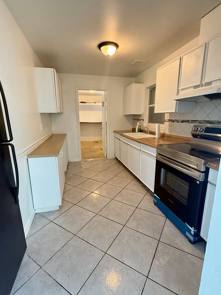 1109 Marlowe Ave - Photo 7 of 11