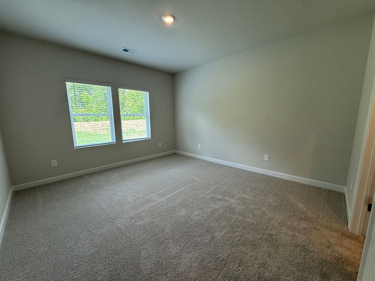 118 Blooming Meadow Rd - Photo 7 of 12