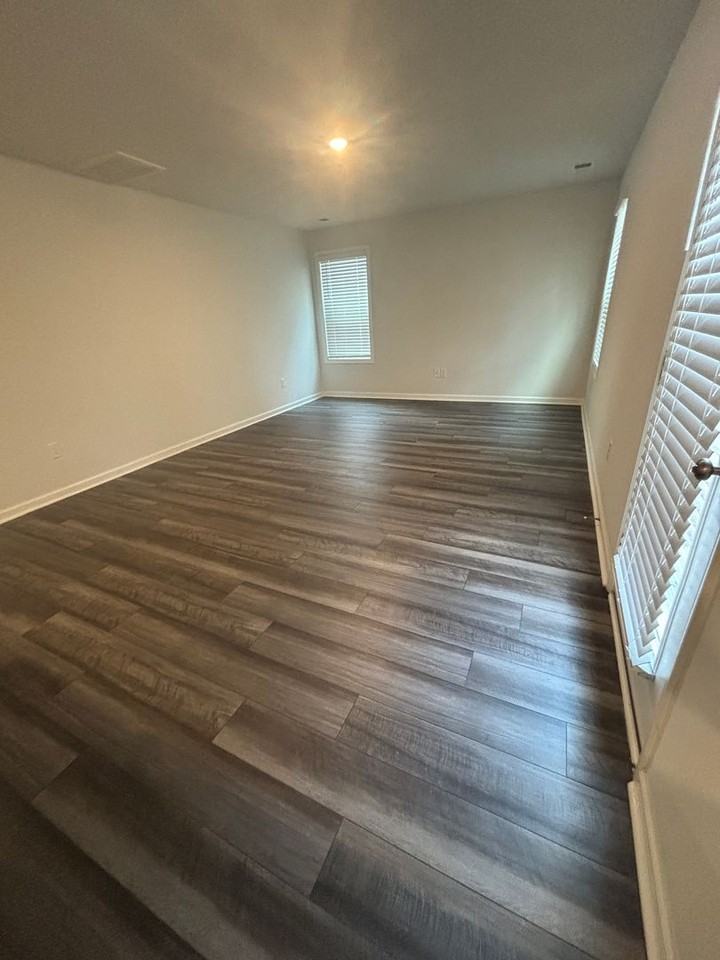 164 Braxton Dr - Photo 5 of 35