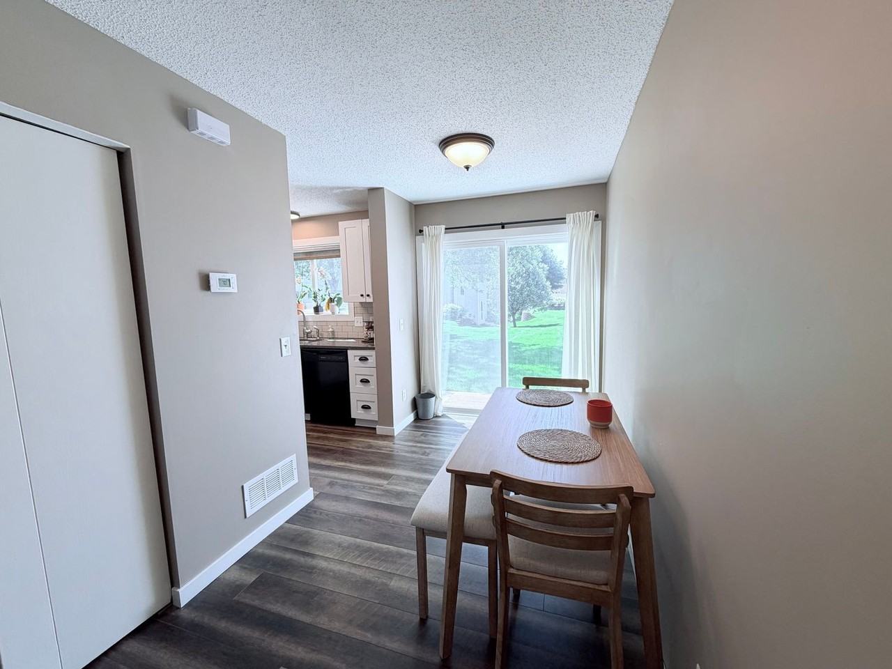 15539 Flight Way - Photo 3 of 23