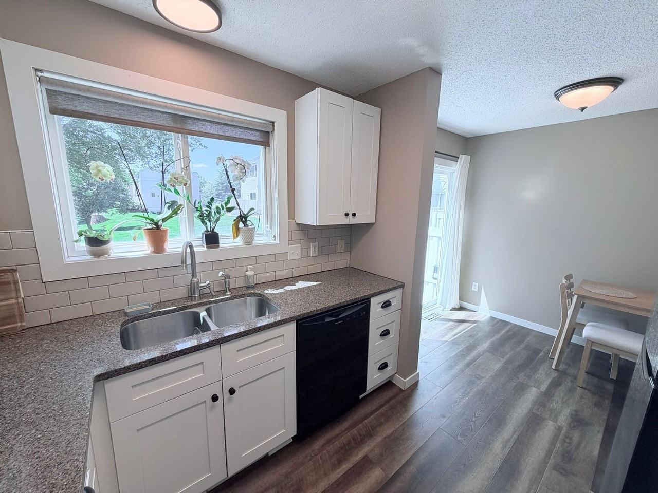 15539 Flight Way - Photo 7 of 23
