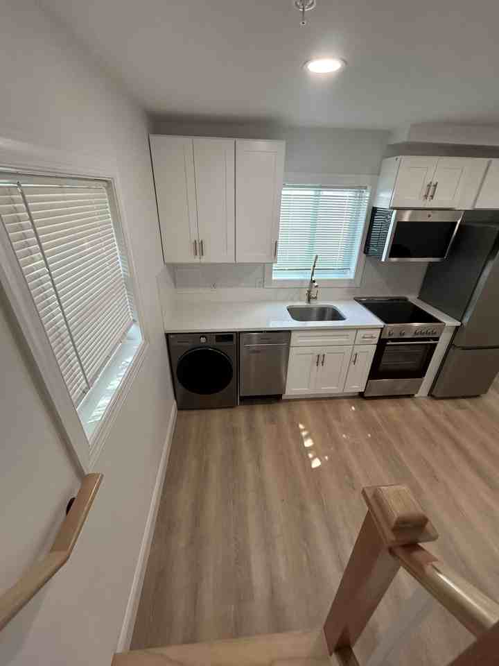 29 Carver StreetUnit A #A - Photo 3 of 6