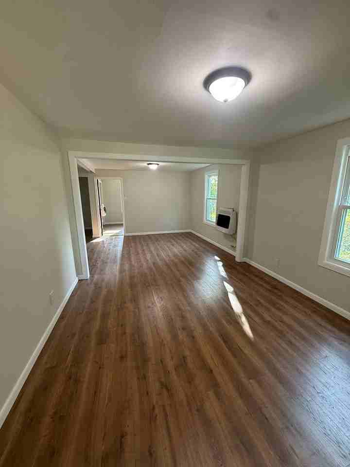19 Layne Ave - Photo 2 of 11