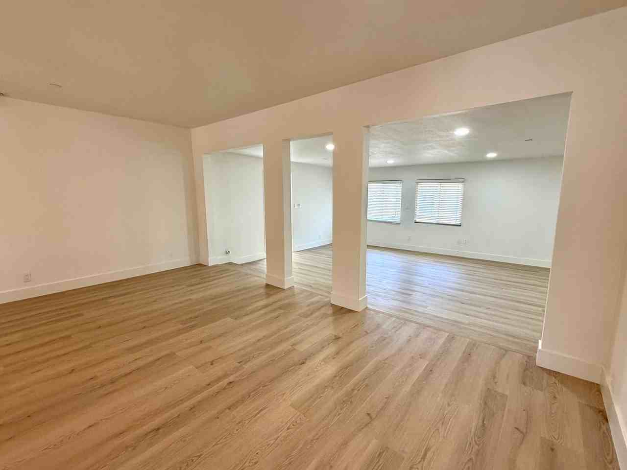 3714 Fairway Dr - Photo 3 of 12