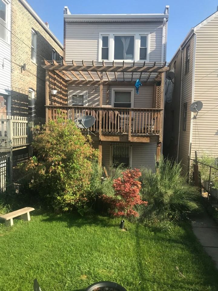 1723 W 17th St - Photo 6 of 21