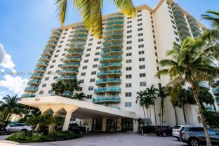 19370 Collins Ave #716 - Photo 1 of 1