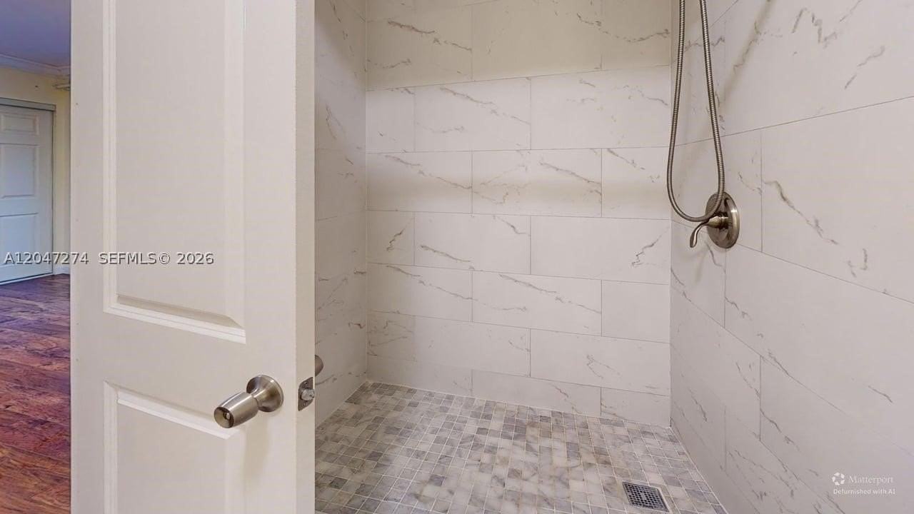 4206 Nw 114th Ter #06 - Photo 4 of 15