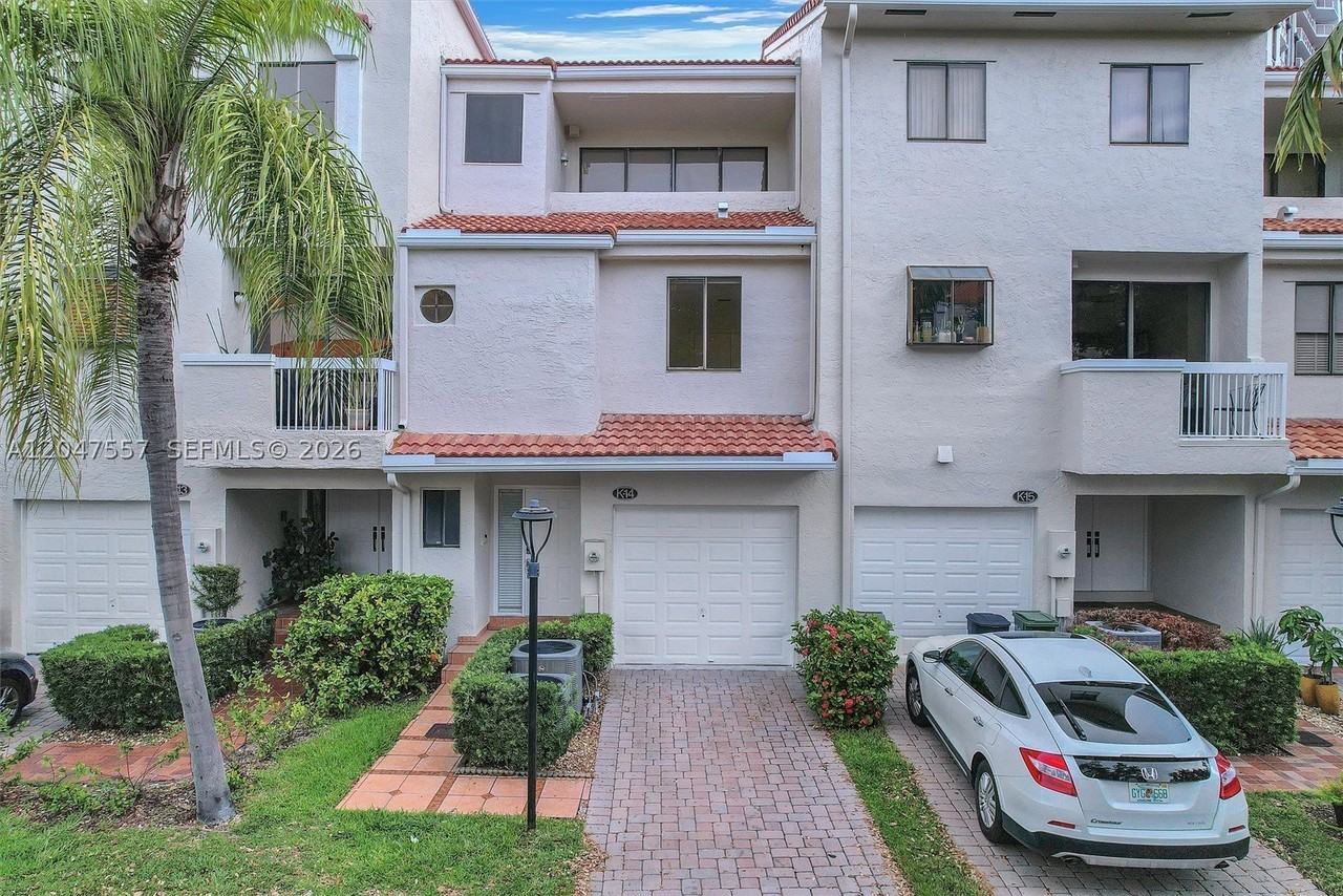 21391 Marina Cove Cir #14K - Photo 3 of 50