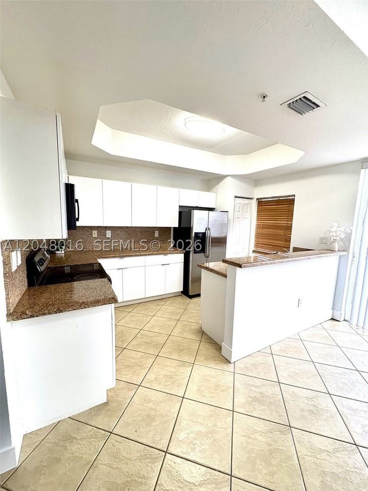 14302 Sw 11th St #1101 - Photo 3 of 39