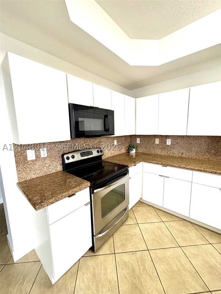 14302 Sw 11th St #1101 - Photo 4 of 39