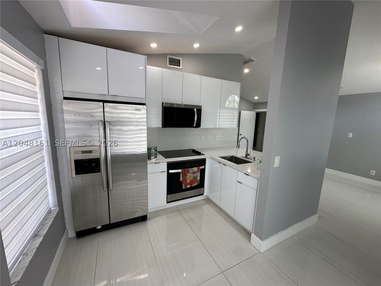 21562 Sw 87th Pl - Photo 4 of 18