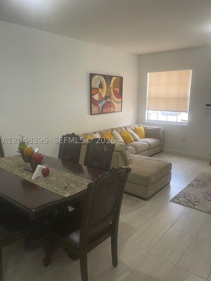 12981 Sw 135th St #12981 - Photo 5 of 26