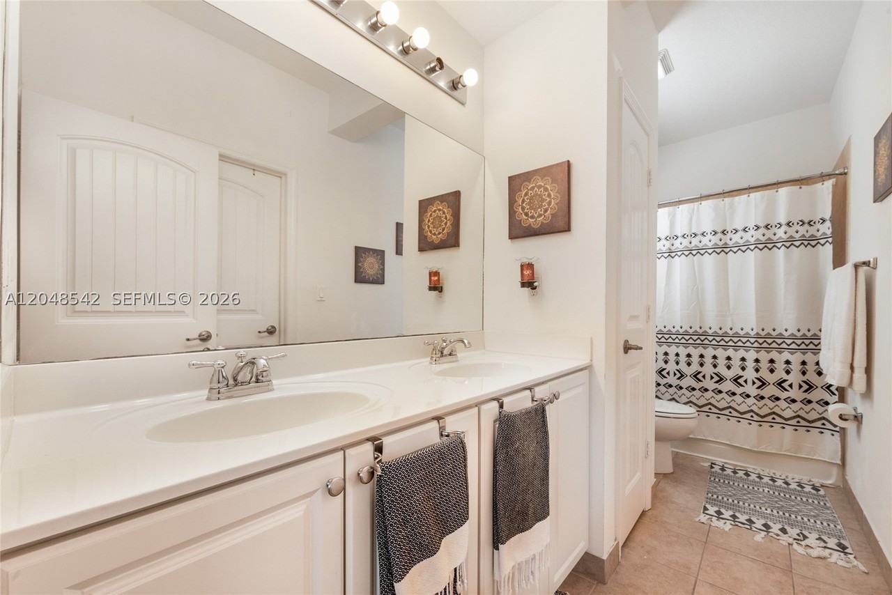 21471 Sw 89th Ct - Photo 7 of 15