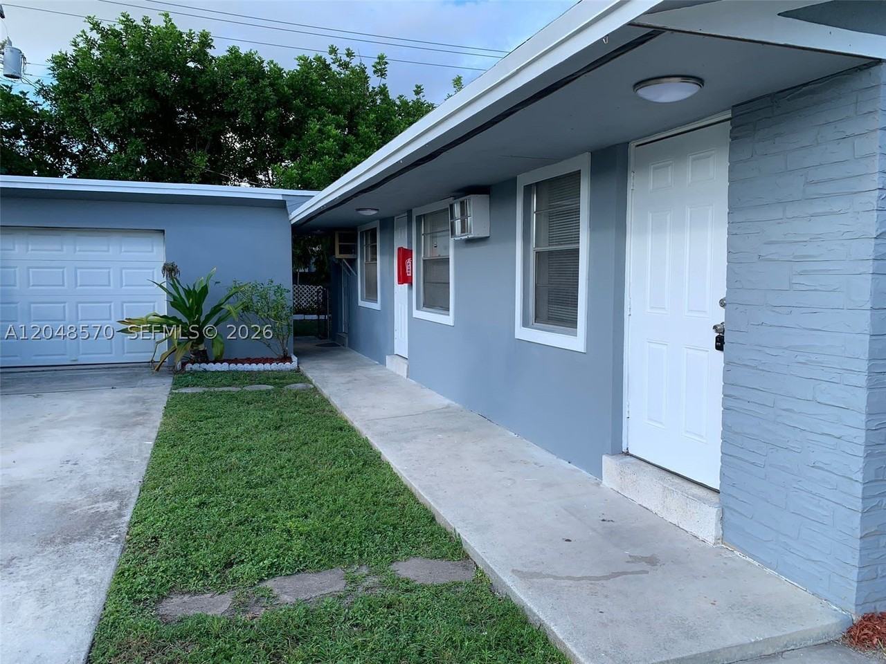 6317 Sw 18th St #1 - Photo 2 of 23