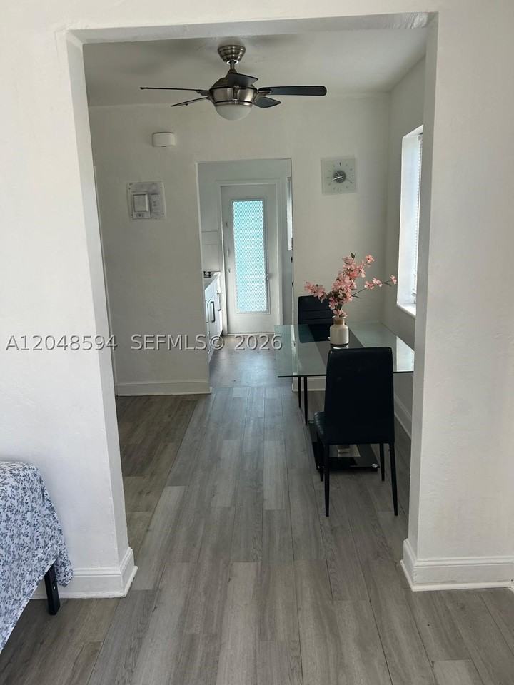 761 Euclid Ave #9 - Photo 5 of 10