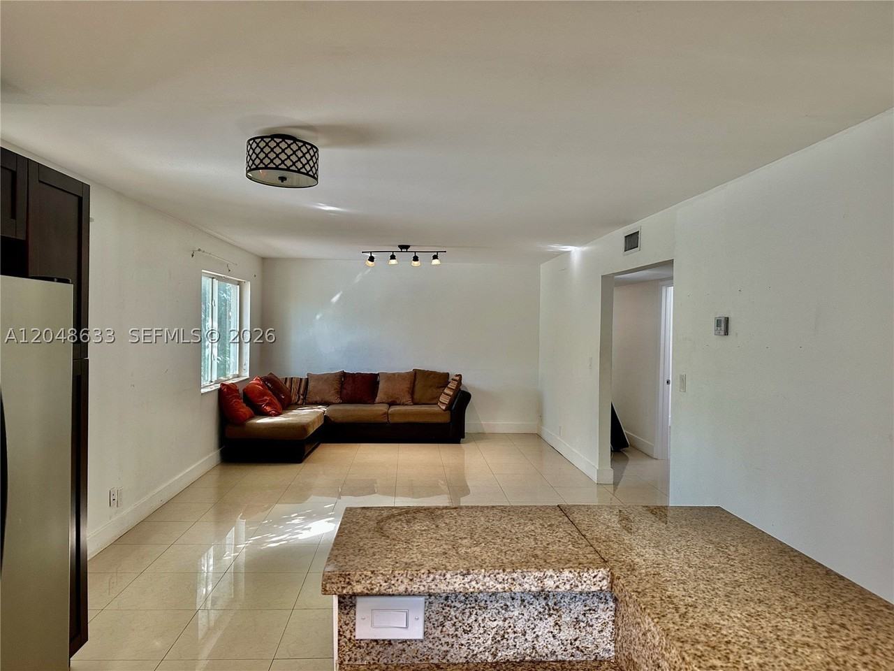1540 Sw 5th Pl #4 - Photo 7 of 45
