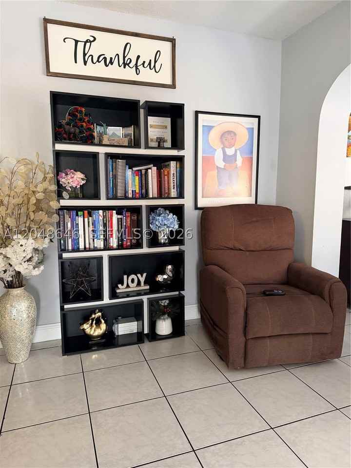 8310 Sw 37th St #0 - Photo 6 of 22