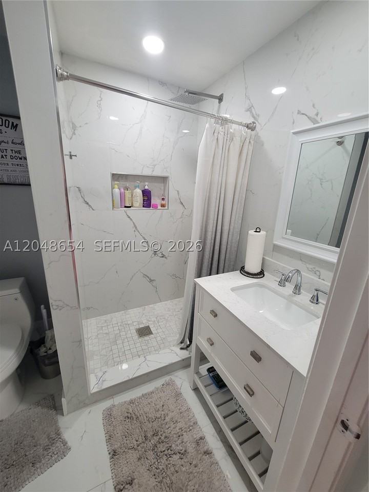 6606 Saltaire Ter - Photo 6 of 22