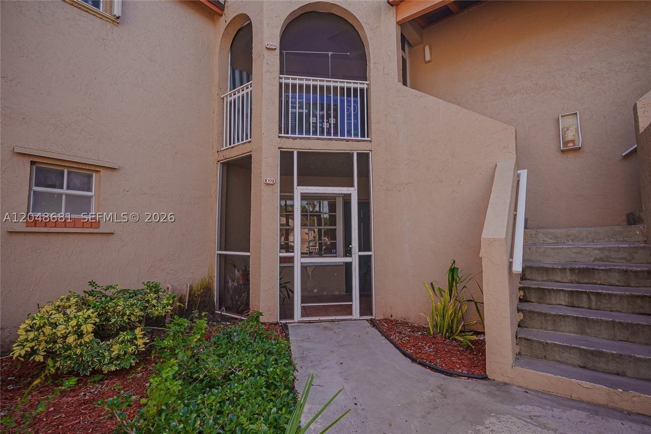 8630 Sw 3rd St #102 - Photo 4 of 20