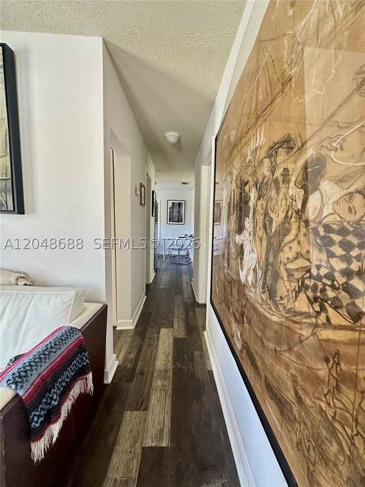 3611 Oak Ave - Photo 6 of 13