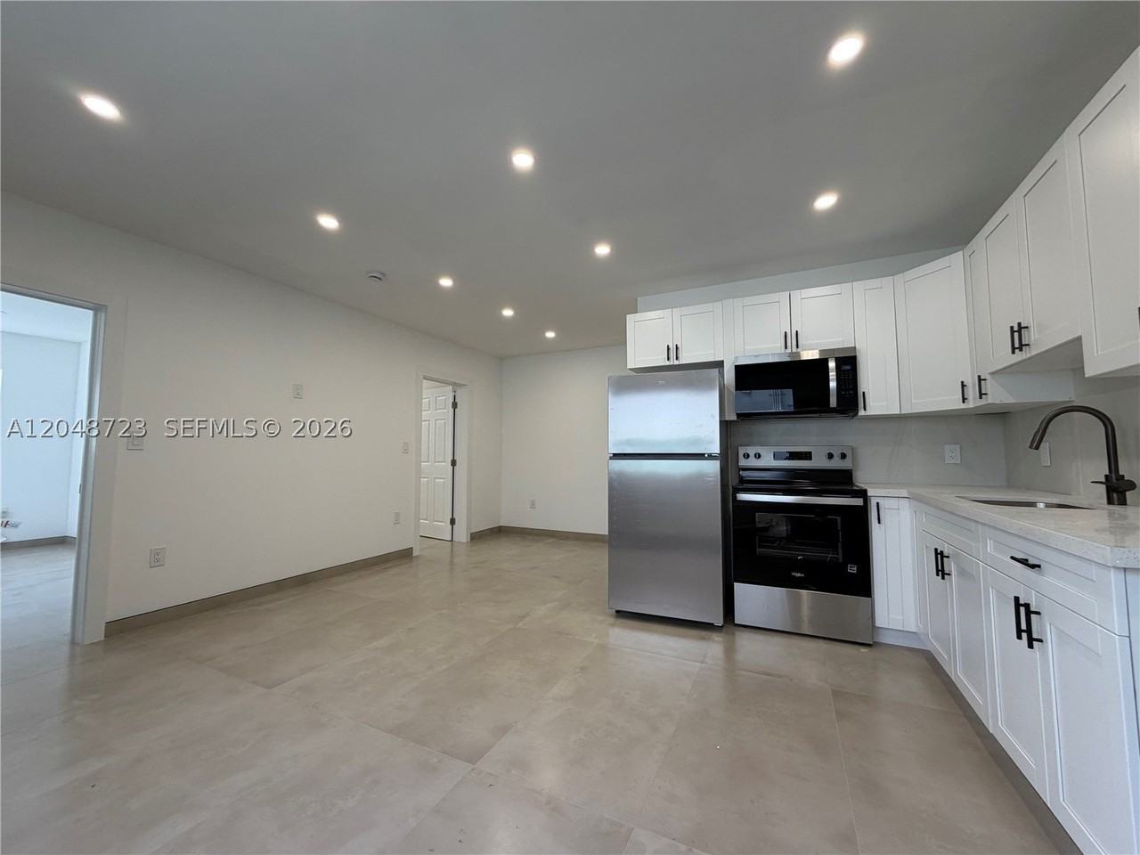 1235 Normandy Dr #7 - Photo 6 of 15
