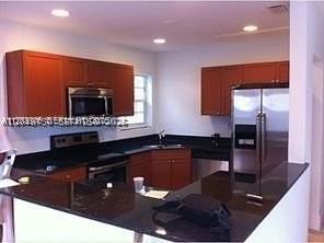 1231 Nw 190th St - Photo 4 of 4