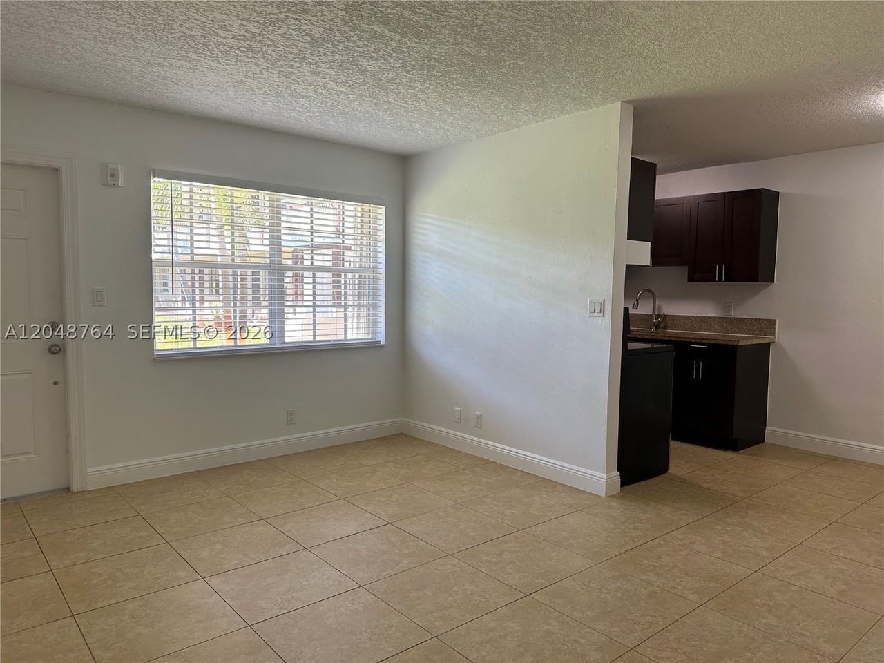 2900 Ne 17th Ave #109 - Photo 7 of 36