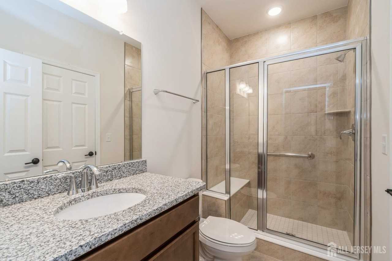 103 Vaughn Dr Ext - Photo 4 of 37