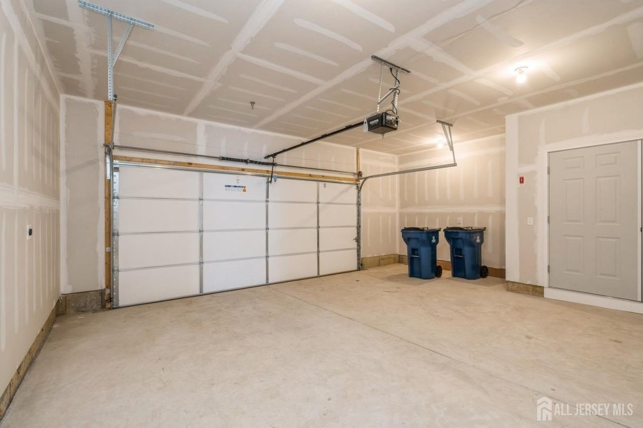 103 Vaughn Dr Ext - Photo 7 of 37