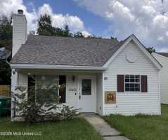 featured image of 13452 Windridge Dr