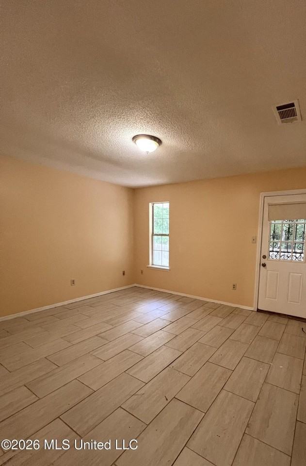 13452 Windridge Dr - Photo 5 of 5