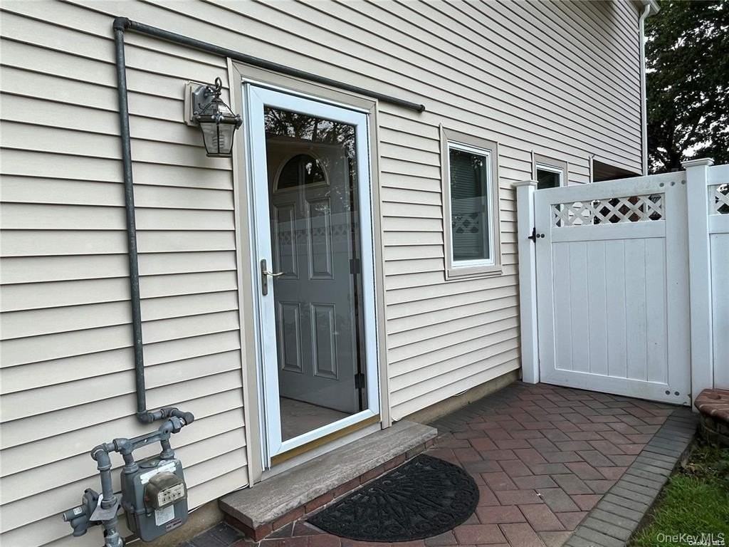 12 Reed Dr - Photo 2 of 10
