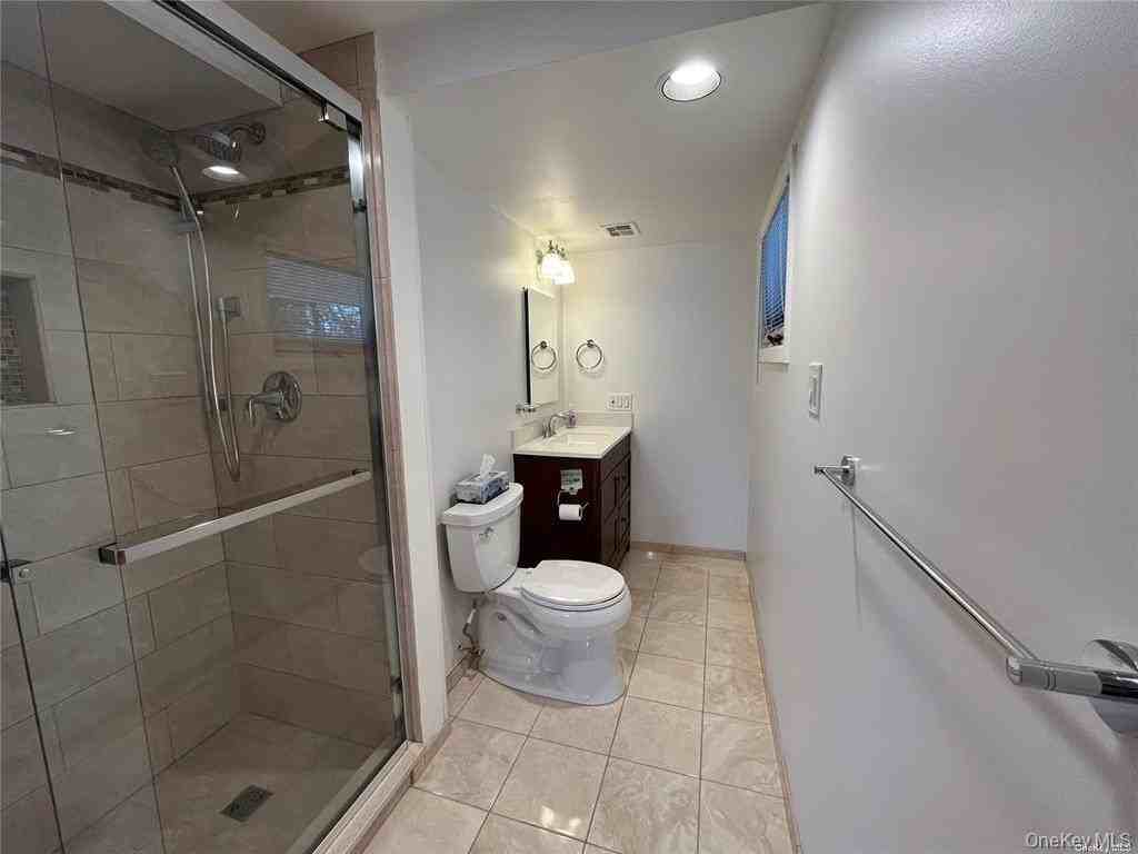 12 Reed Dr - Photo 6 of 10