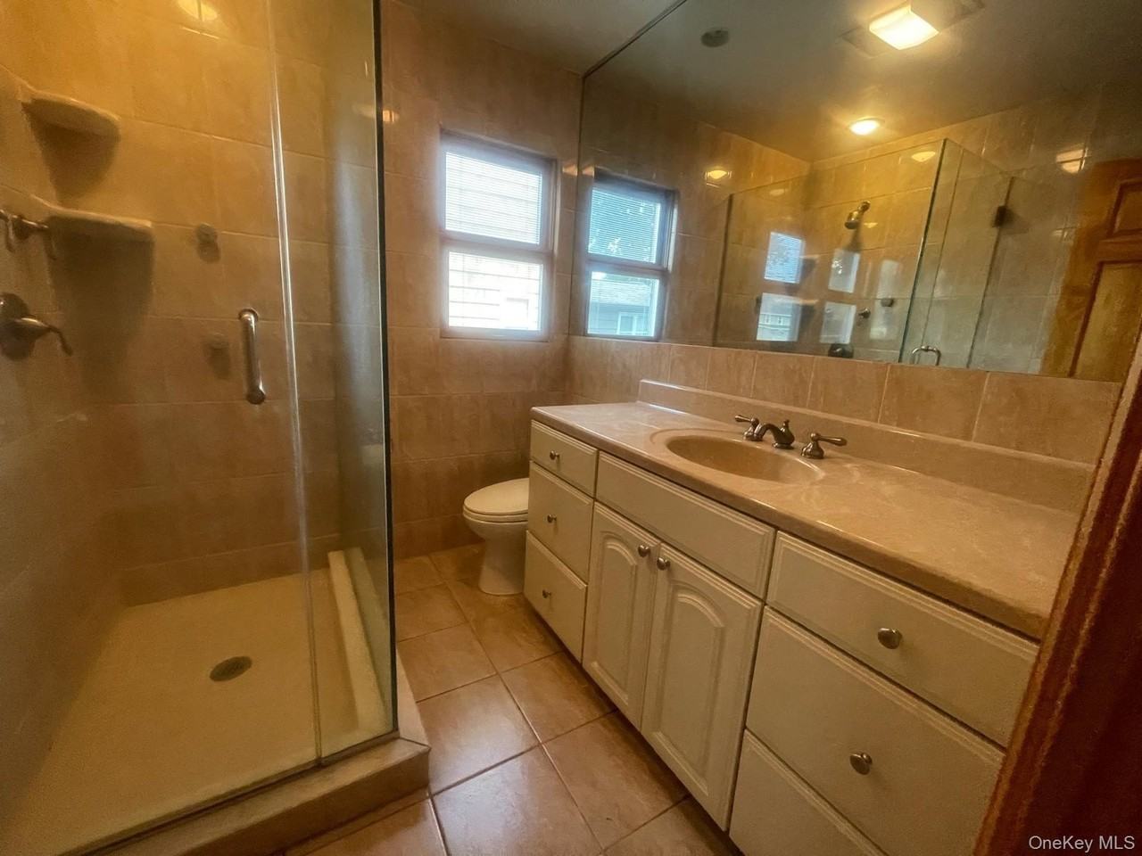 1760 Slocum St - Photo 7 of 13