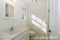 7 Nathan Hale Dr #A - Photo 5 of 11