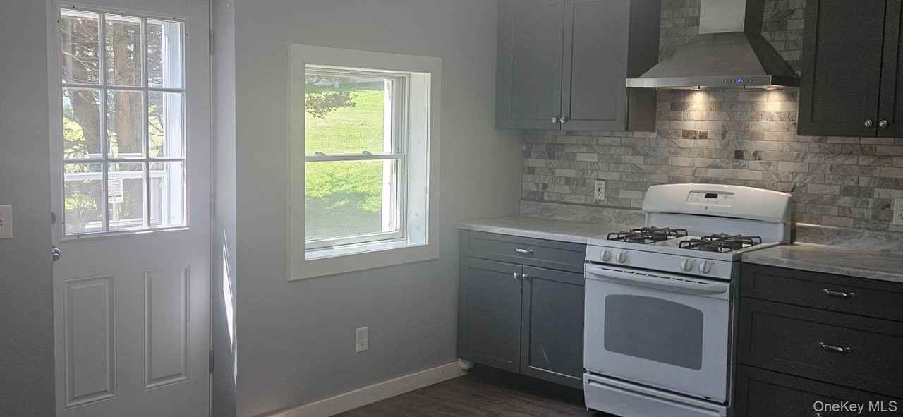 105 Ridge Rd #1 - Photo 6 of 9