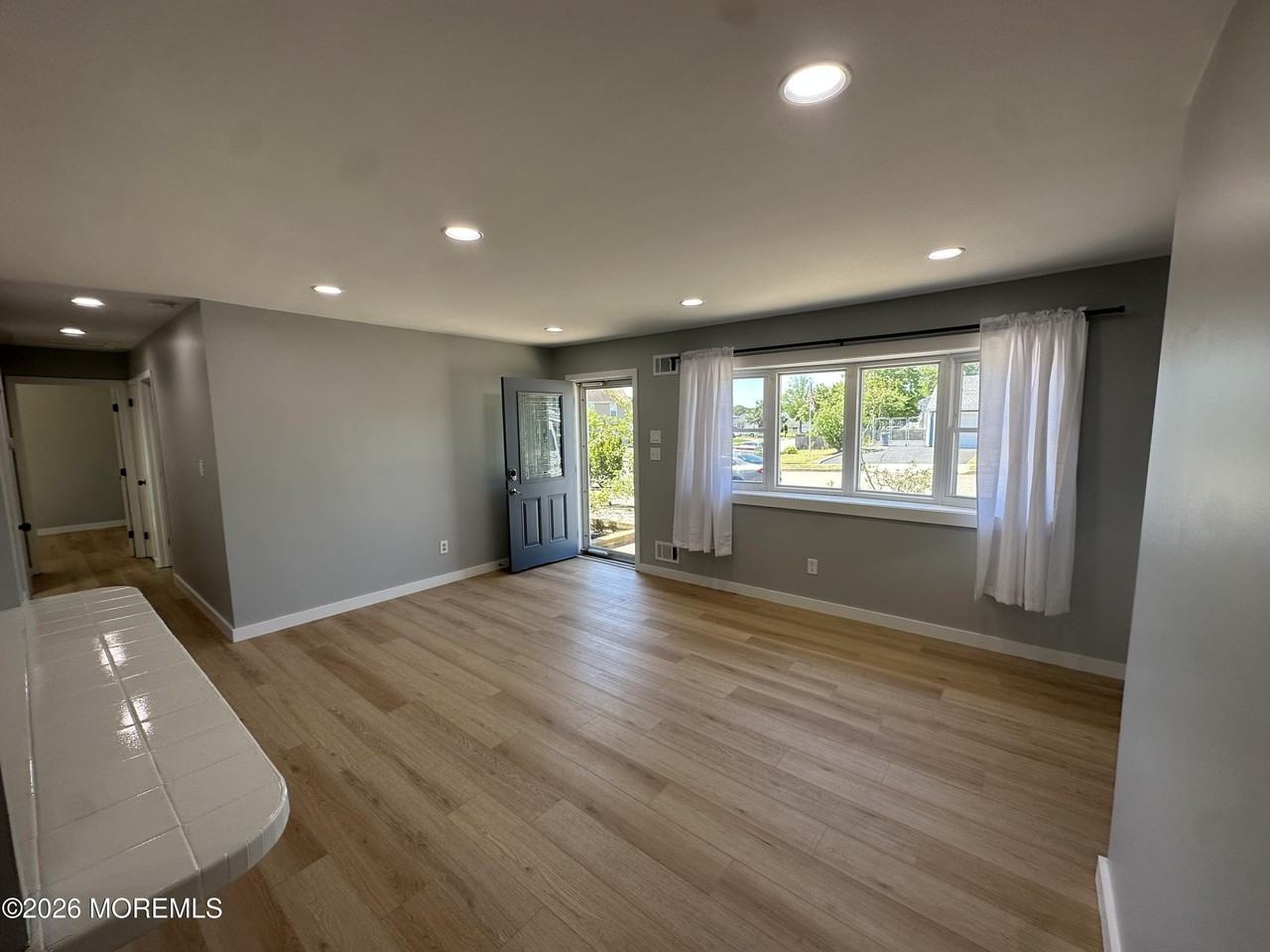 10 James Hollow Dr - Photo 4 of 22