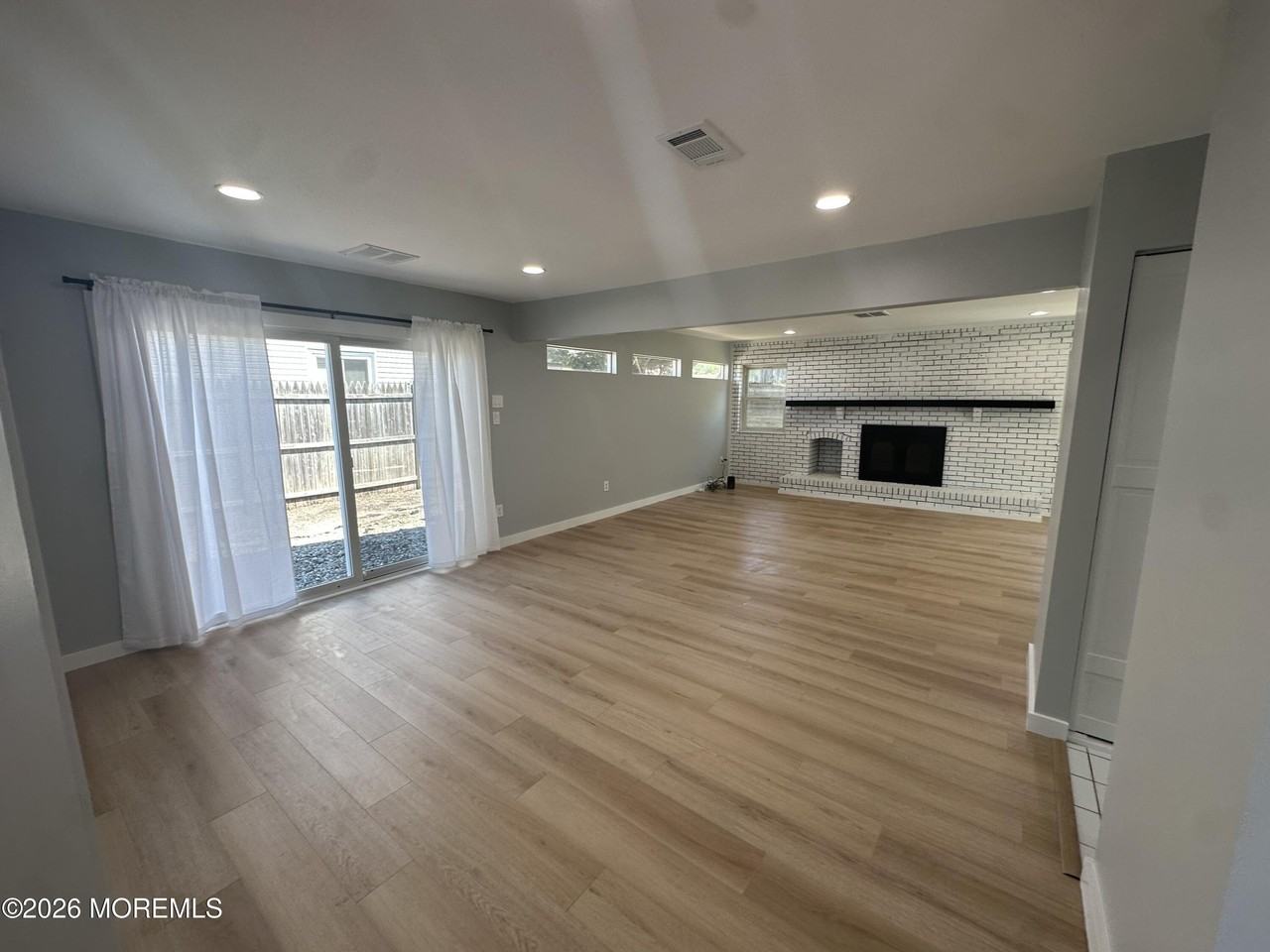 10 James Hollow Dr - Photo 5 of 22