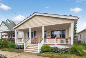 featured image of 98 Stockton Ave