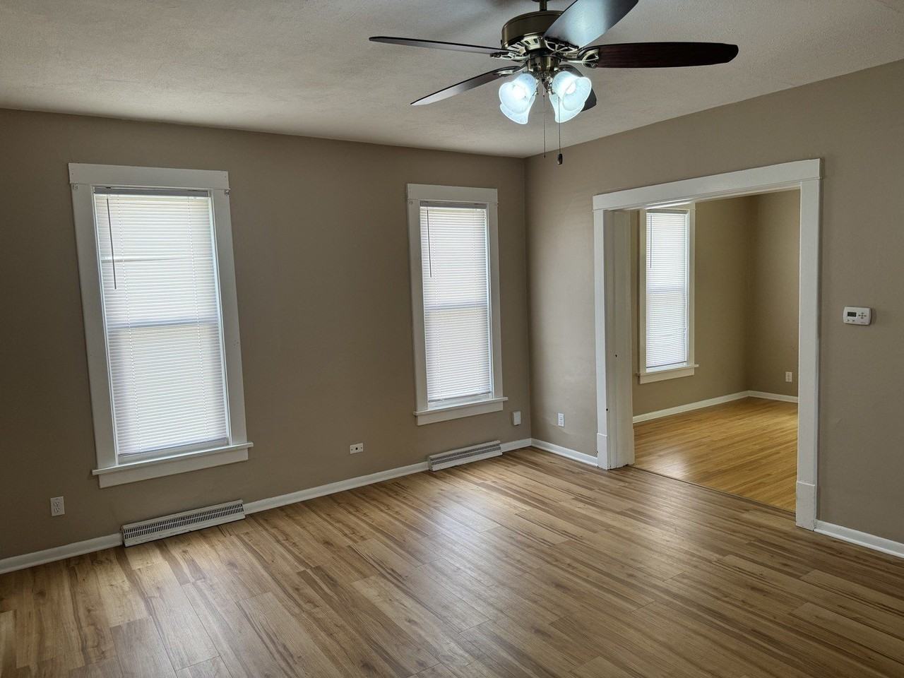 121 Terwilliger Ave - Photo 6 of 19