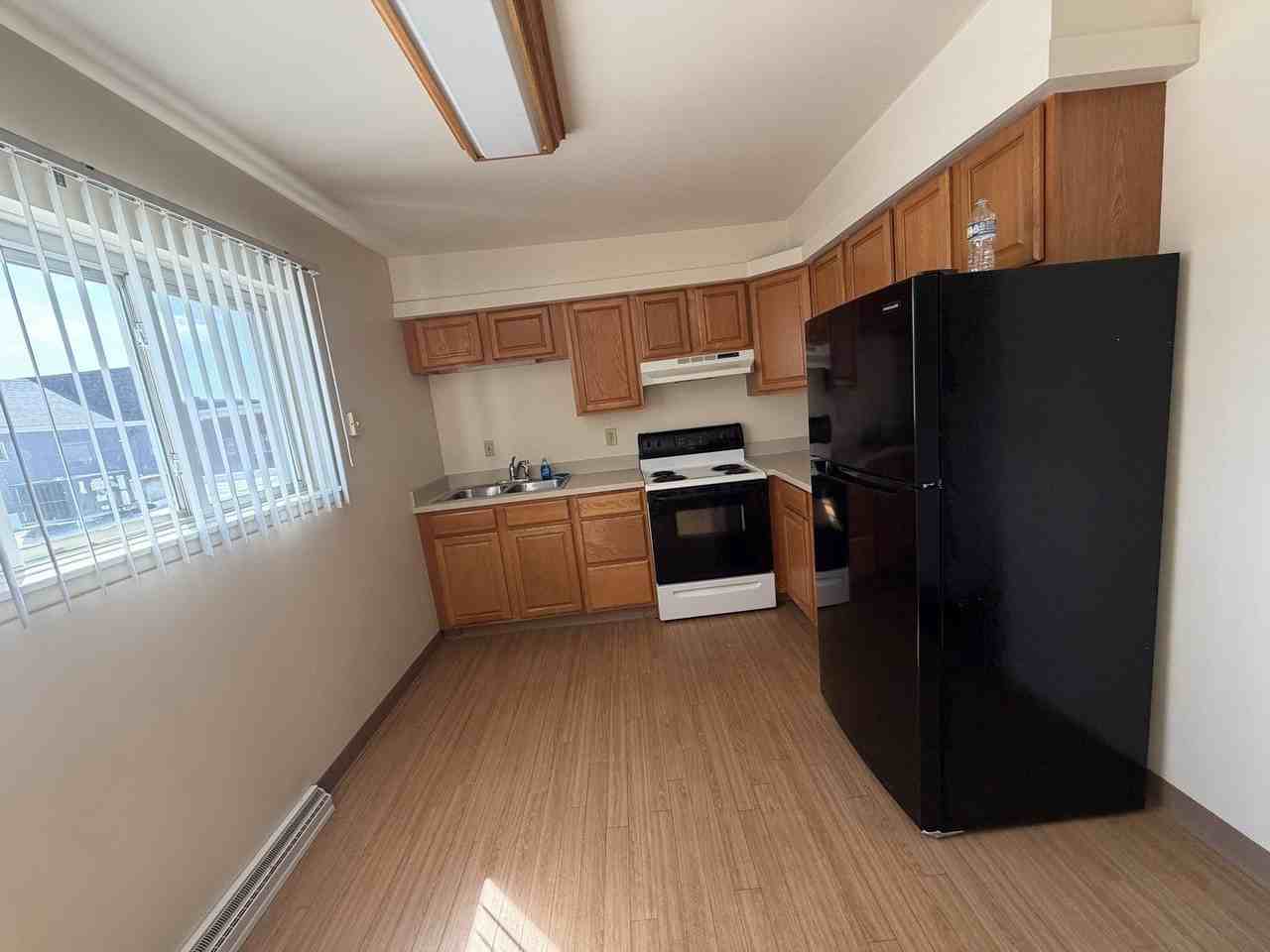 56 1/2 Main St #2 - Photo 5 of 5