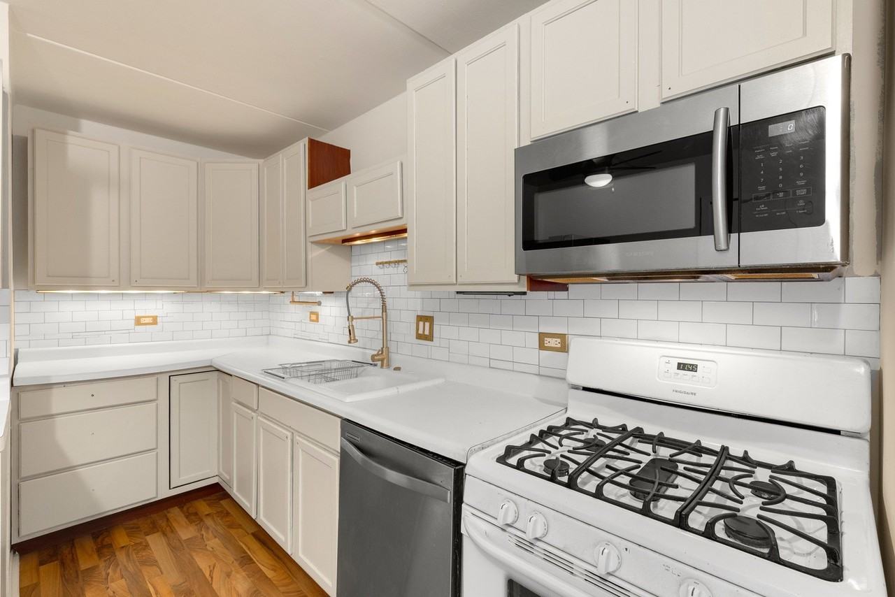 5325 Waterbury Ct #2701 - Photo 7 of 20